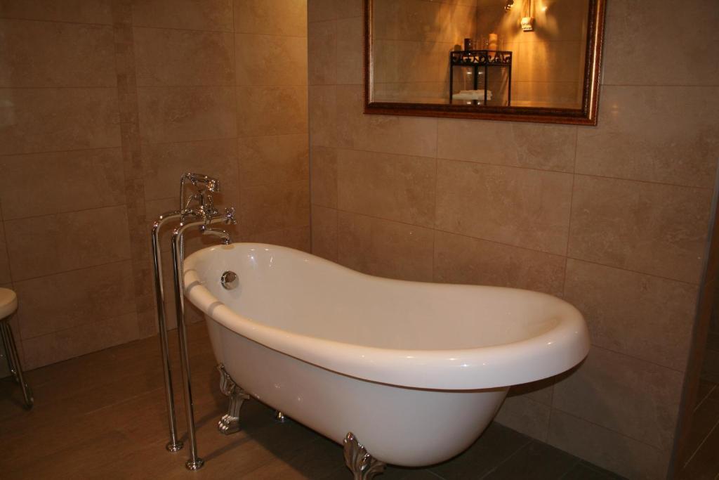 Hotel L'Ami Du Chambertin Тимистер Номер фото
